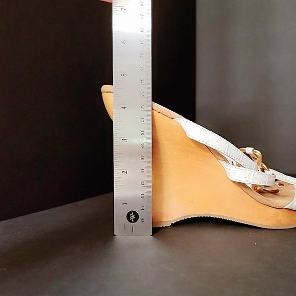 WILD PAIR White Strappy wedge, with gold hardware. - Picture 9 of 14